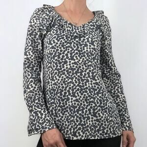 💙3 for $15 Banana Republic Blue & White Polka Dot Long Sleeve Blouse